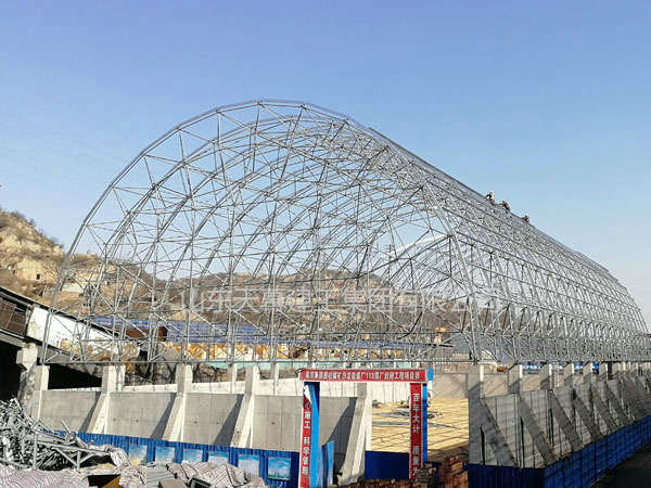 霍煤集团团柏煤矿白龙选煤厂113煤厂封闭工程