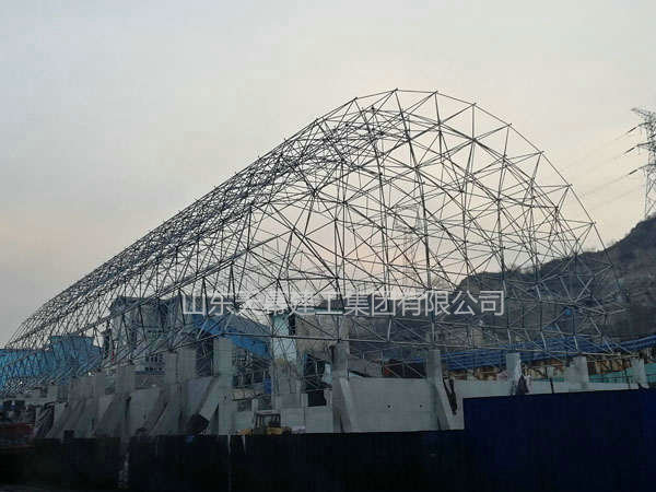霍煤集团团柏煤矿白龙选煤厂113煤厂封闭工程