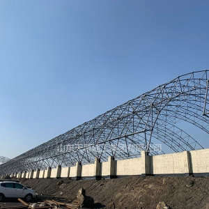 山西银丰煤炭运销有限公司10万平方煤场焊接球工程